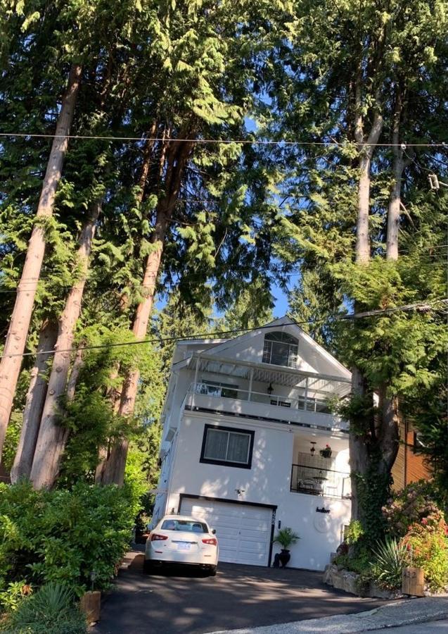 Beautiful Modern Suite North Vancouver Exterior foto